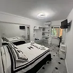 Fascinante Hogar En Cabo Pino En Lejlighed