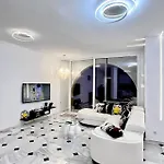 Fascinante Hogar En Cabo Pino En Lejlighed Marbella