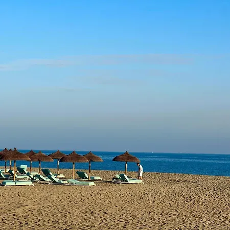 Fascinante Hogar En Cabo Pino En Marbella