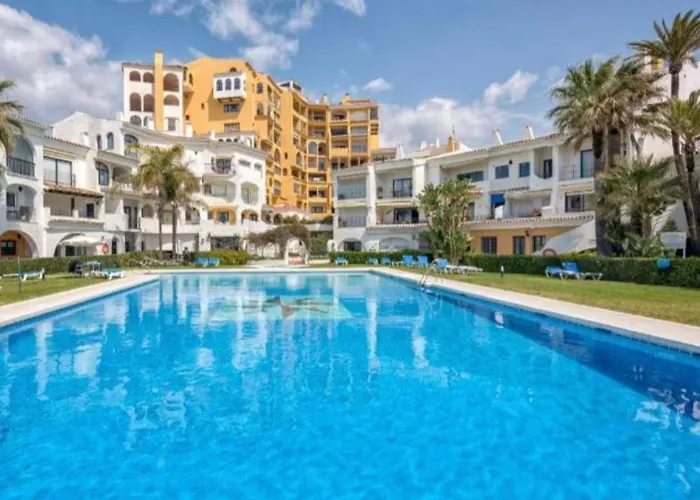 Fascinante Hogar En Cabo Pino En *