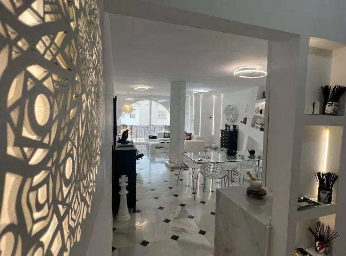 Fascinante Hogar En Cabo Pino En