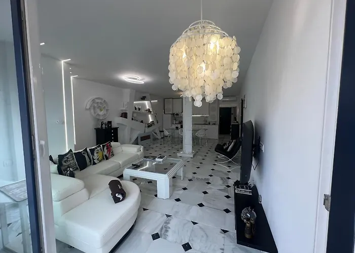 Fascinante Hogar En Cabo Pino En アパート