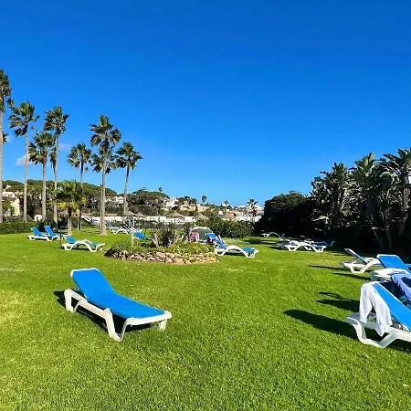 Fascinante Hogar En Cabo Pino En マルベーリャ