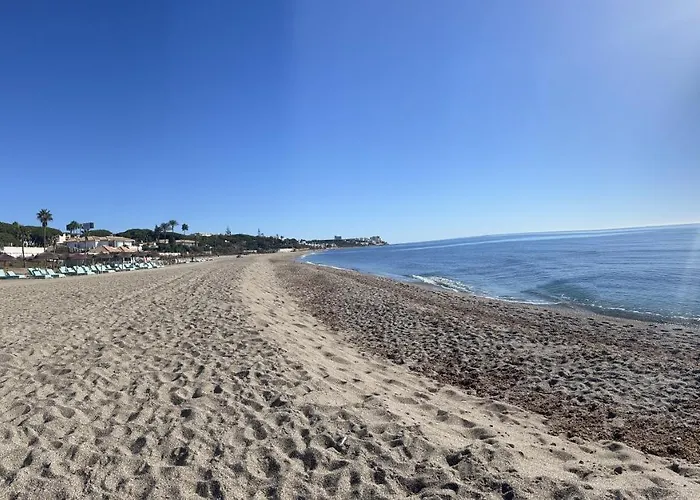 Fascinante Hogar En Cabo Pino En Marbella