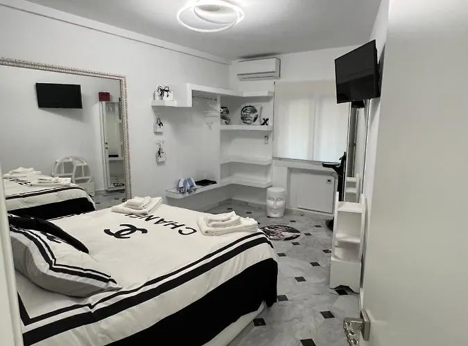 Fascinante Hogar En Cabo Pino En 马尔韦利亚