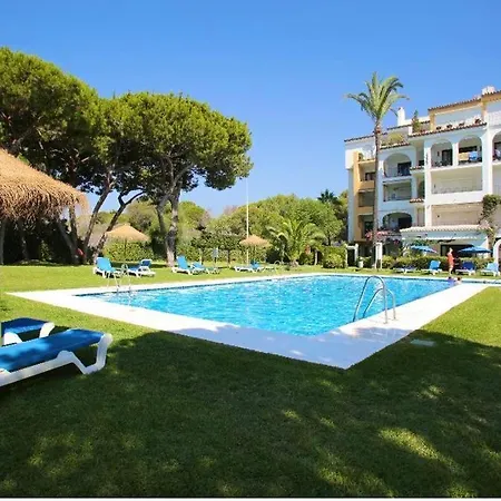 Fascinante Hogar En Cabo Pino En Апартаменты Марбелья