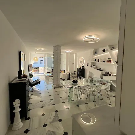 Fascinante Hogar En Cabo Pino En Апартаменты