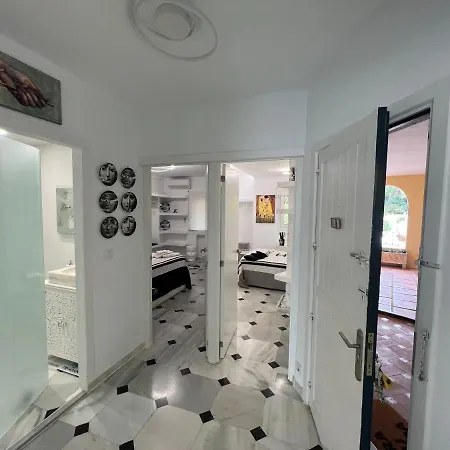 Fascinante Hogar En Cabo Pino En